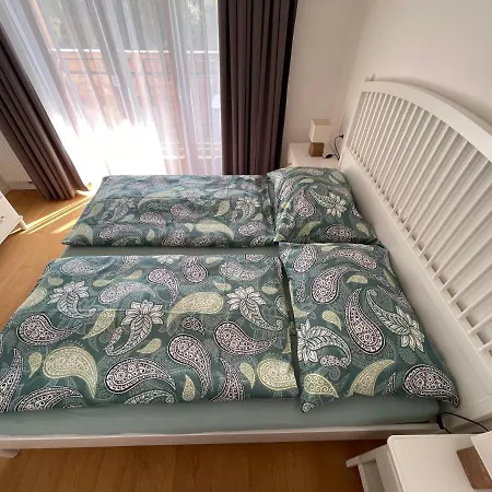 Apartment Sunshine @ Rosie Design