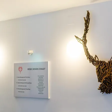 Apartment Sunshine @ Rosie Design *